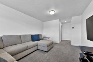 featured image of 12102 S Aves Pl