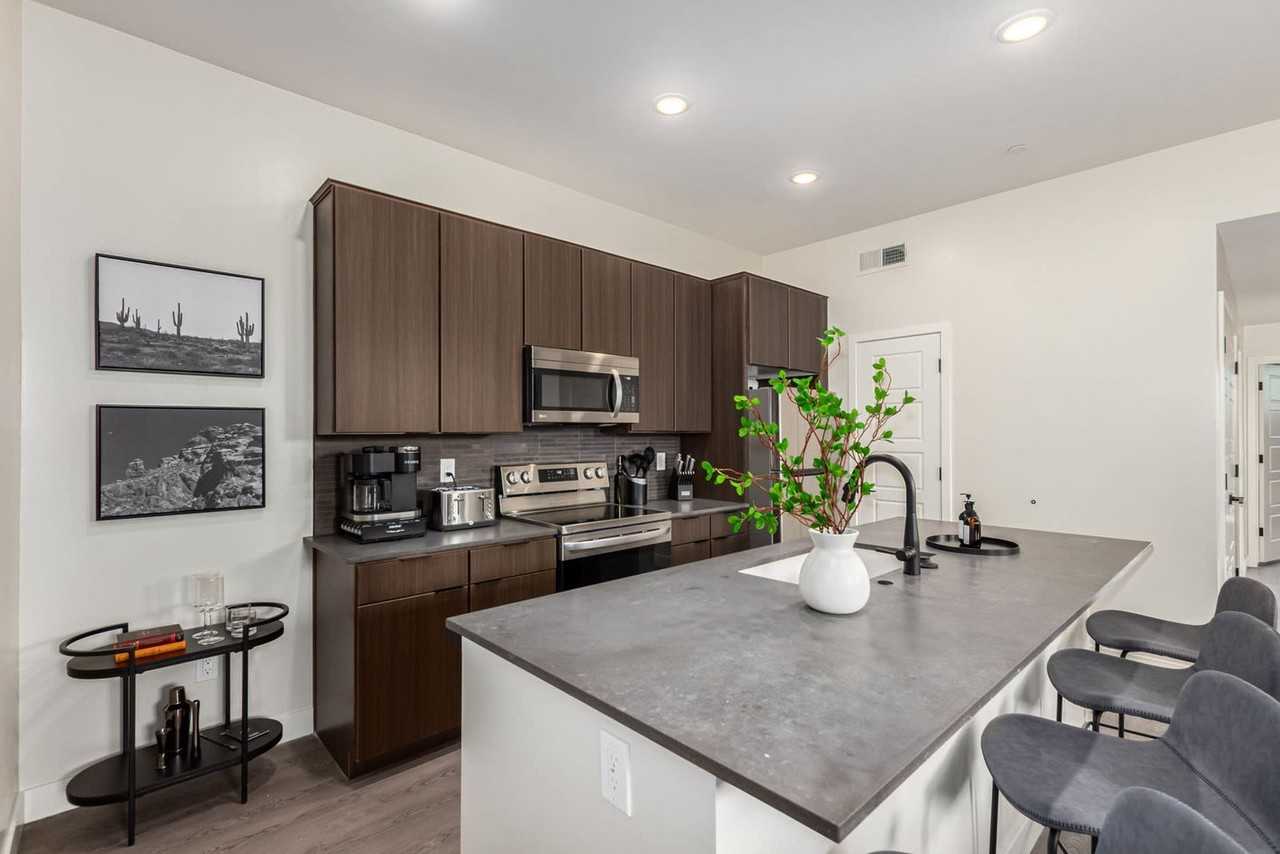6249 E Pinnacle Vista Dr #1558671P - Photo 6 of 23
