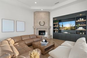 featured image of 6443 E Malcomb Dr