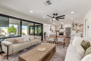 featured image of 4910 E Shaw Butte Dr