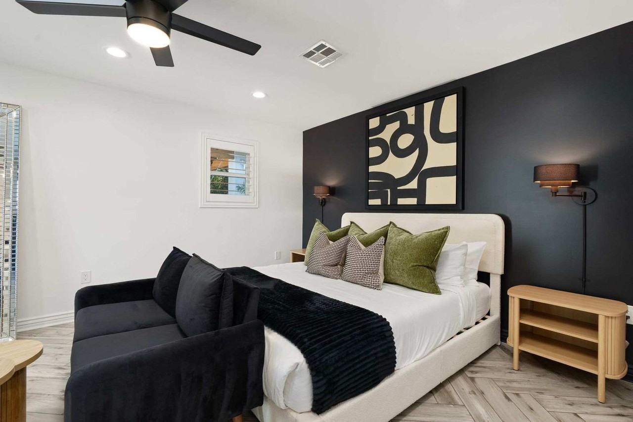 13034 N 48th Pl #1558613P - Photo 6 of 46