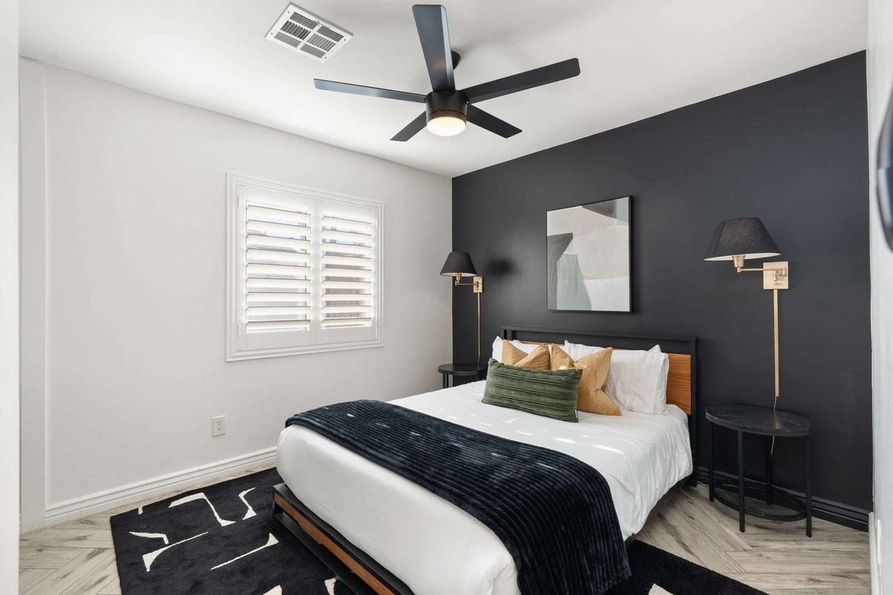 13034 N 48th Pl #1558613P - Photo 7 of 46