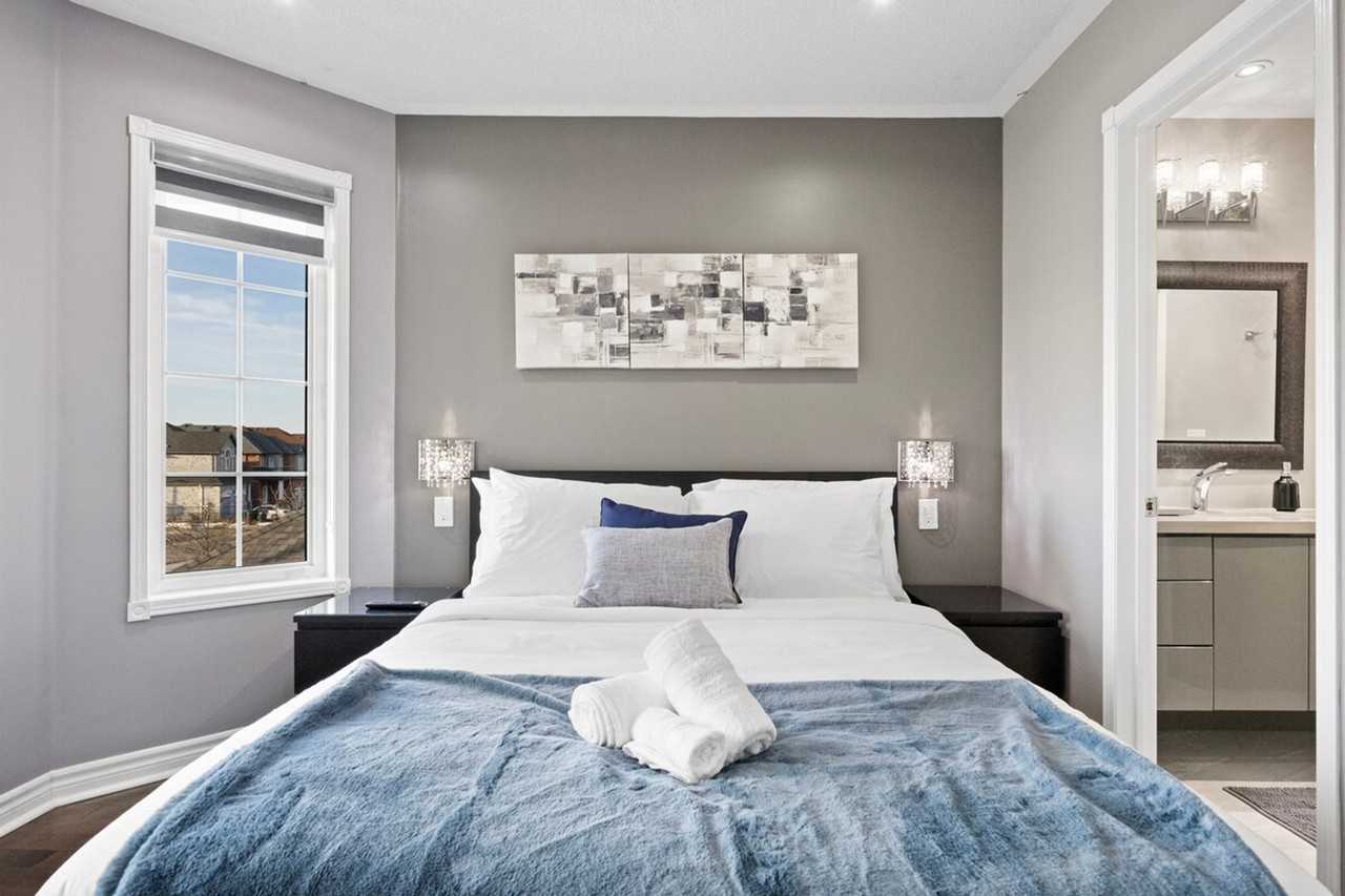 609 Twain Ave #1504492P - Photo 2 of 39