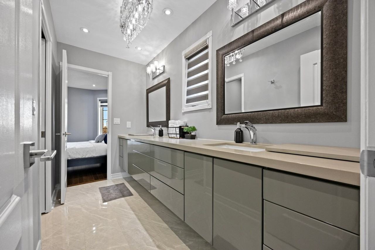 609 Twain Ave #1504492P - Photo 3 of 39