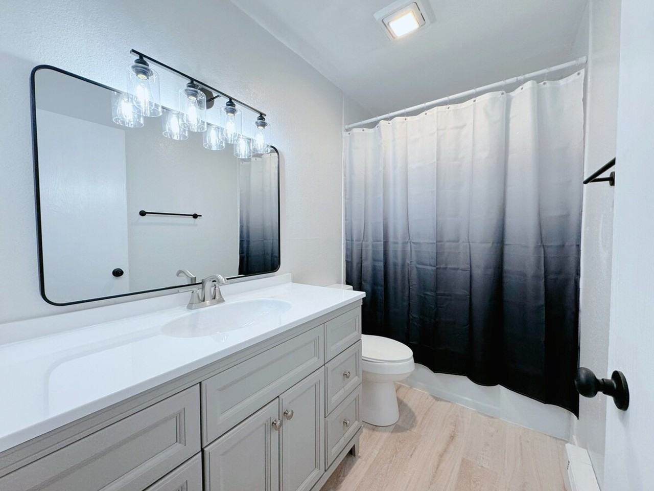 1802 Cleveland Ave #1285011P - Photo 3 of 10