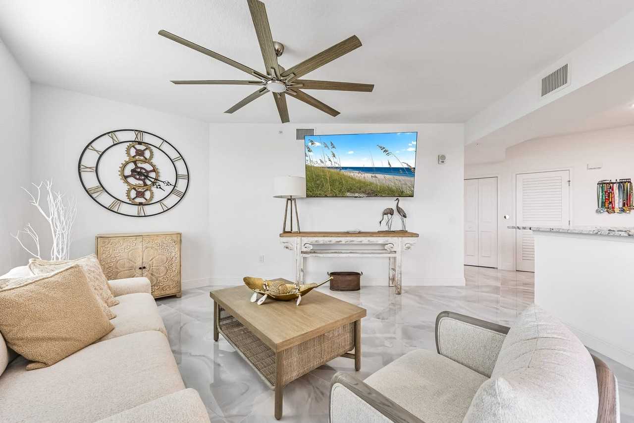 605 Kemp St #1559807P - Photo 2 of 45