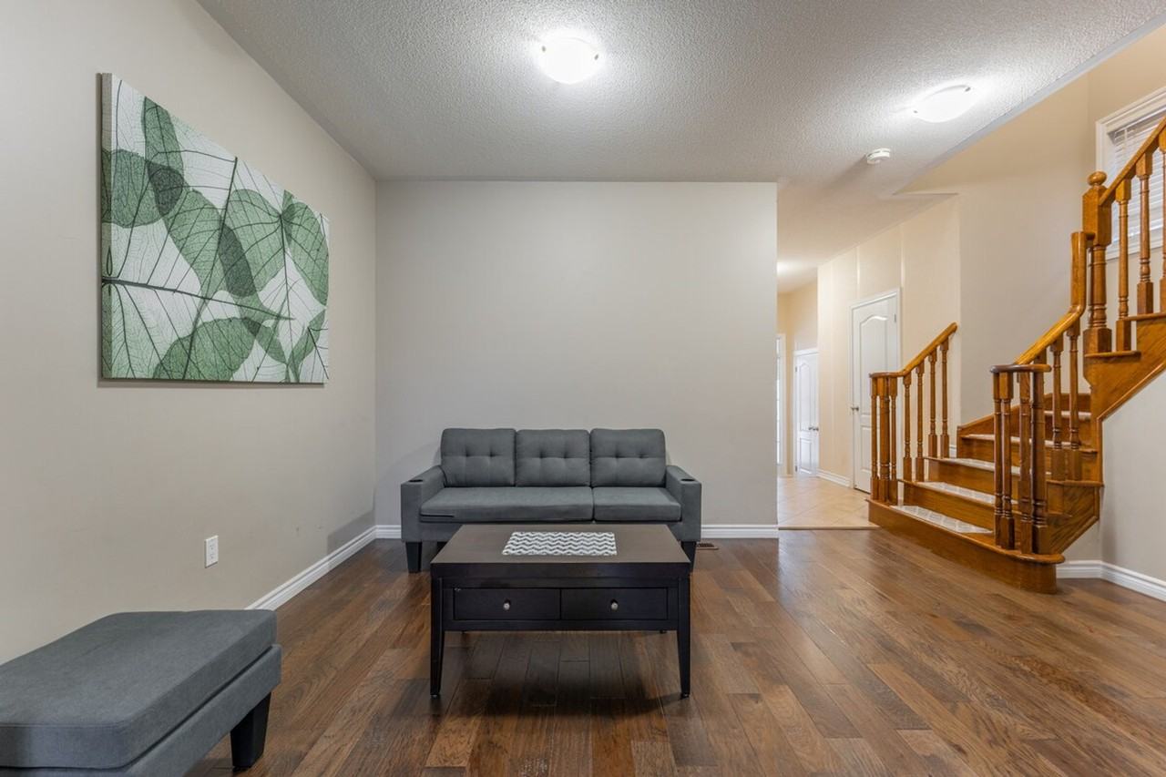 7 Benadir Avenue #1504499P - Photo 6 of 44