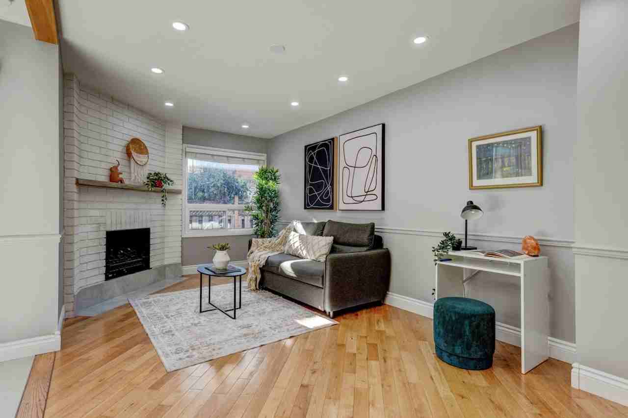 98 River Oaks Blvd W #1504458P - Photo 5 of 35