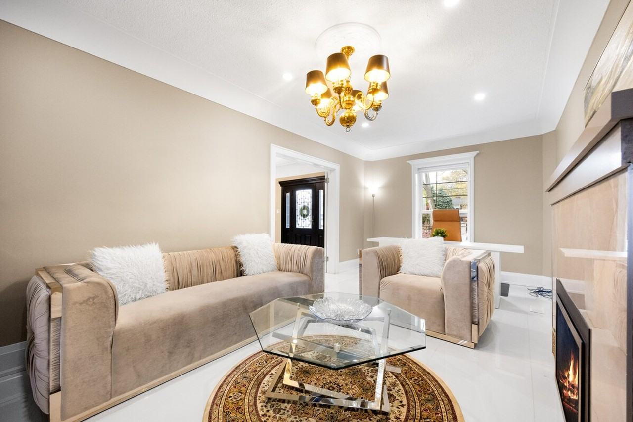 3022 Lakeshore Rd #1504455P - Photo 5 of 50
