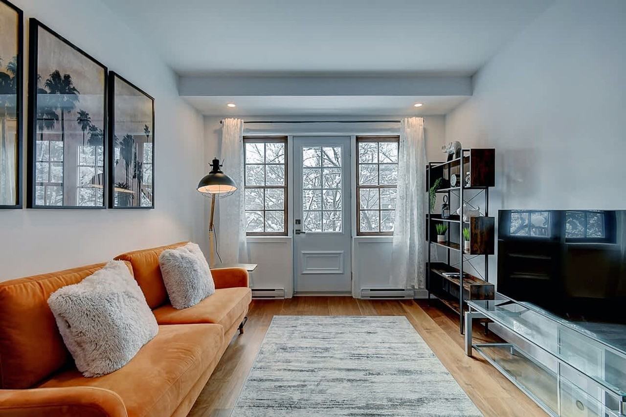 5169 Rue Jeanne-Mance #1543129P - Photo 2 of 17