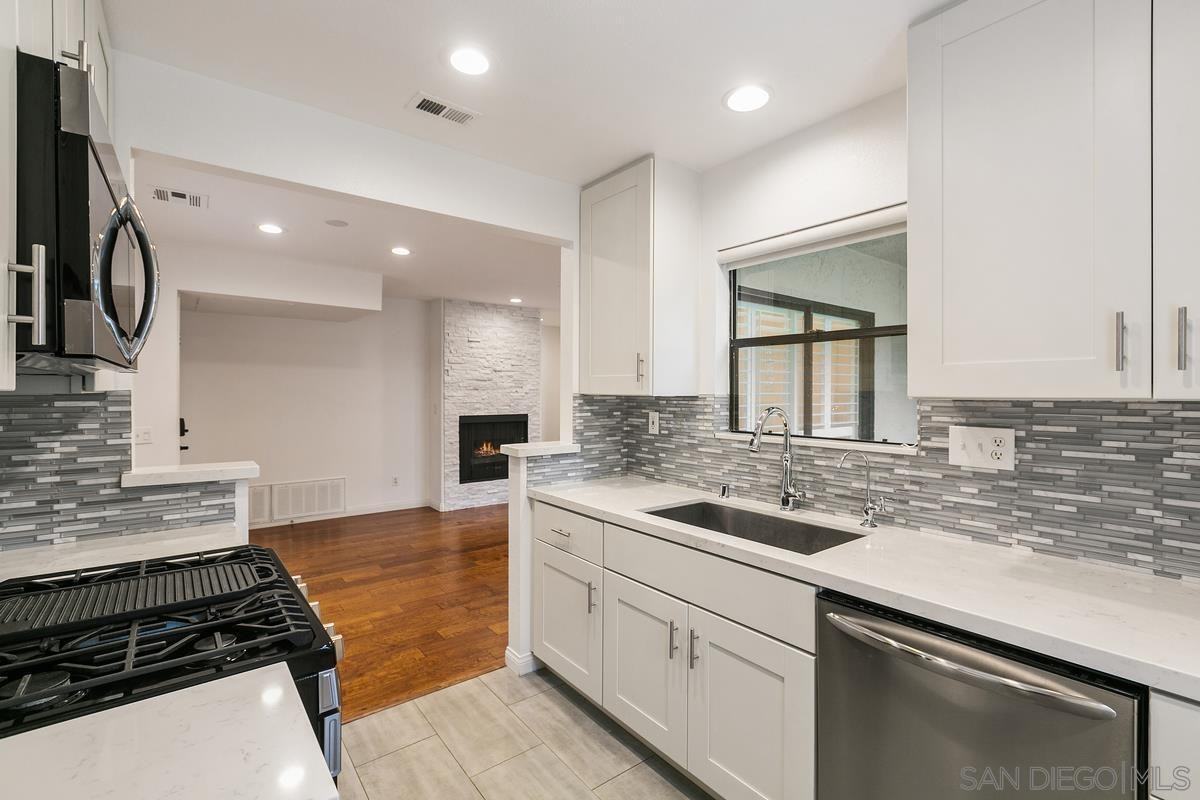 10343 Azuaga St #71 - Photo 3 of 14