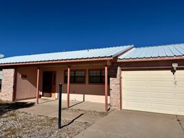 featured image of 472 Copper Dr Ne #1