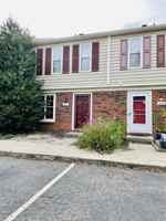 featured image of 1417 Ashbourne Dr #1