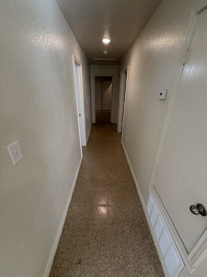 814 South 16th Street - Photo 7 of 18