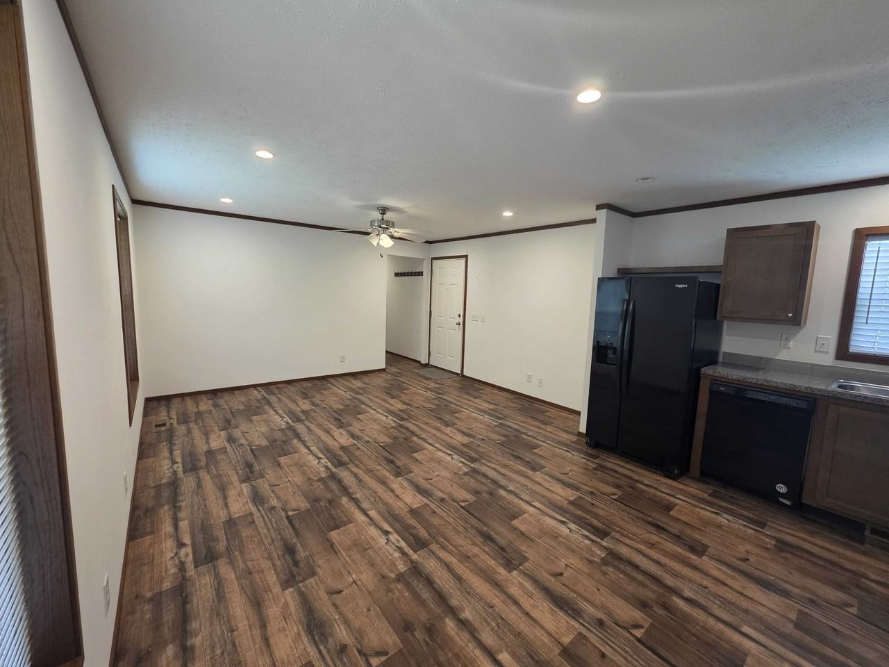36 Meggan Dr #38 - Photo 2 of 26