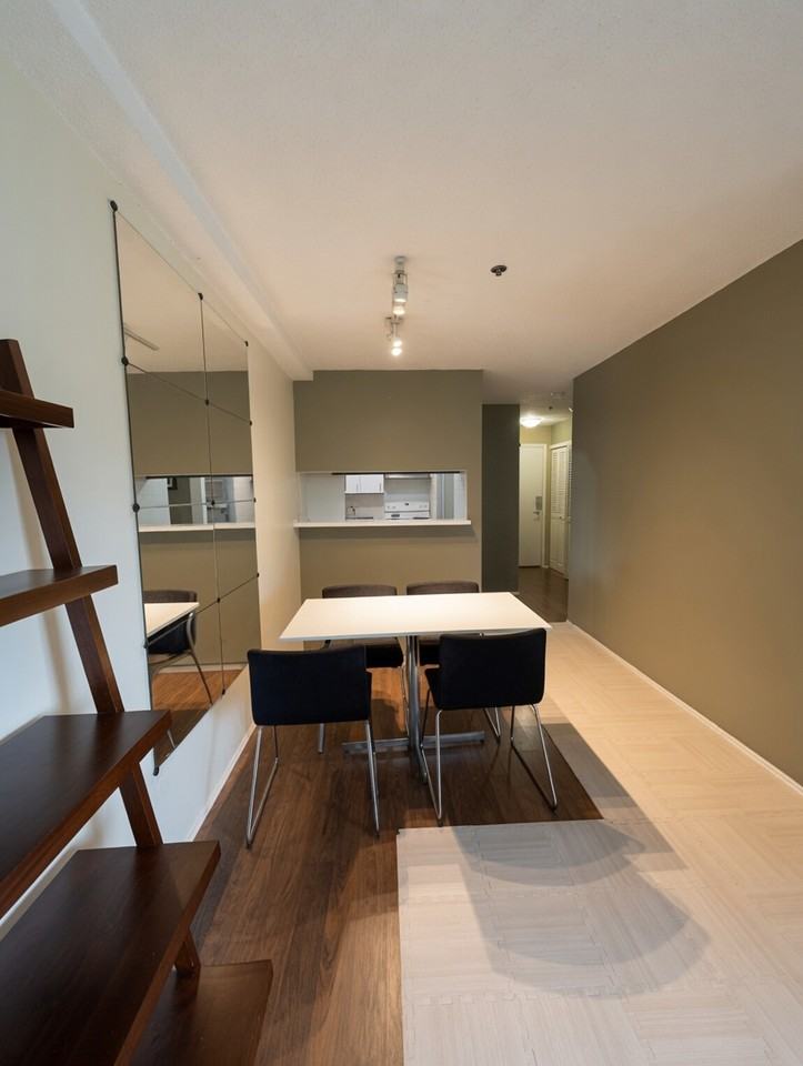 910 West 8th Avenue - Photo 4 of 13