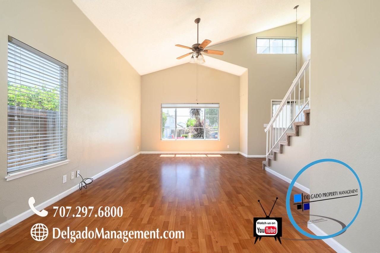 527 Fuchsia Dr - Photo 5 of 29
