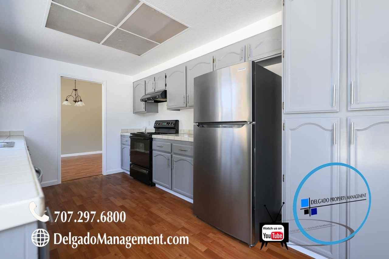 527 Fuchsia Dr - Photo 6 of 29