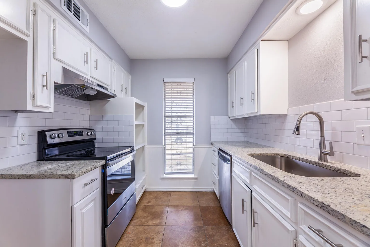 11354 Quail Run St - Photo 5 of 6