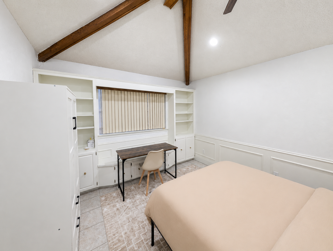 1217 Cloudy Sky Ln #E - Photo 4 of 5