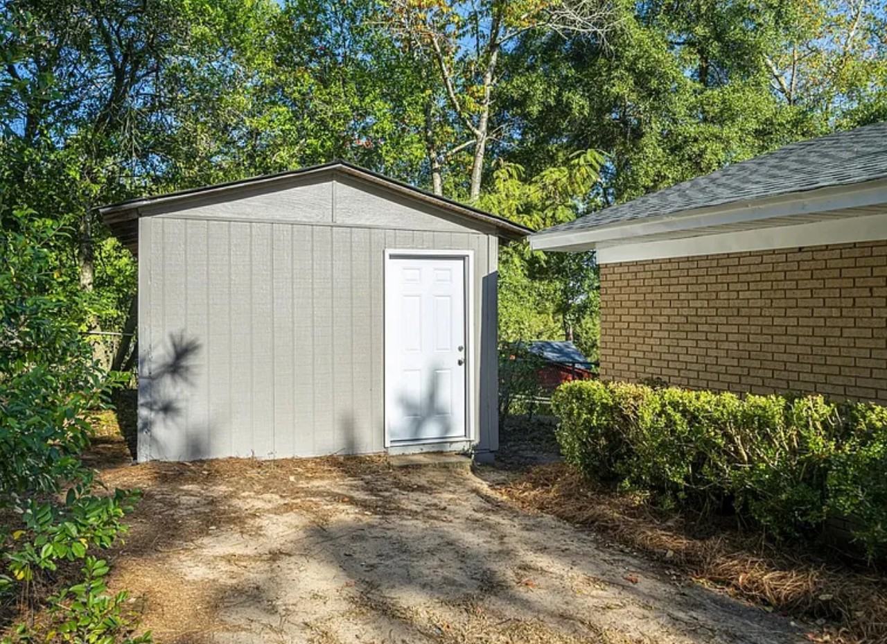 3135 Truxton Rd - Photo 2 of 5