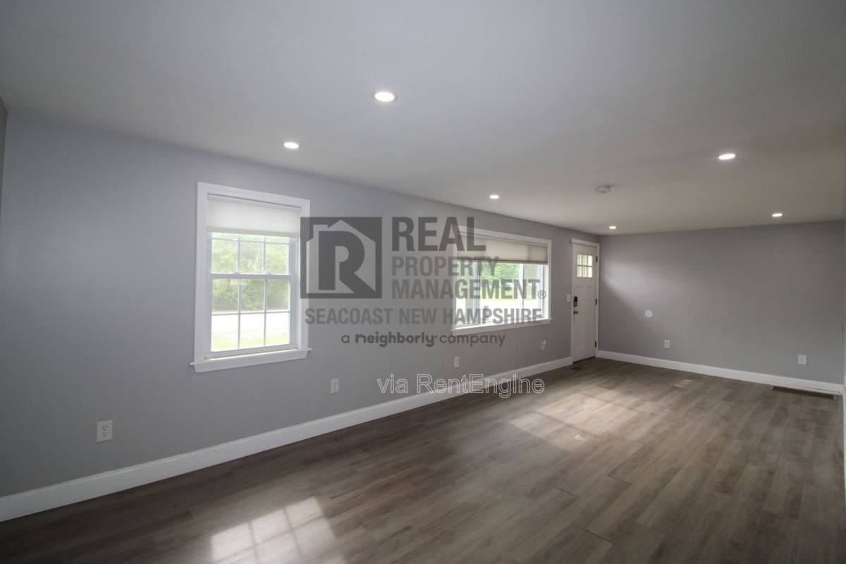 23 Forest Ave #21 - Photo 2 of 10