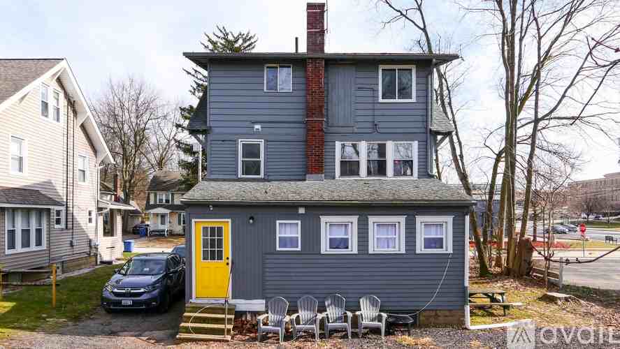 114 Linden St #2 - Photo 7 of 50