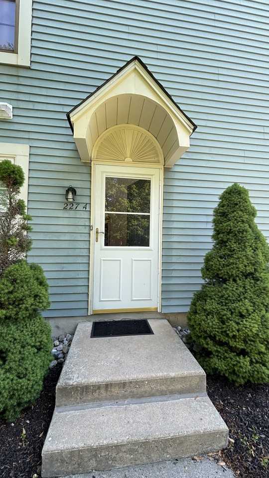 227 Derry Hill Ct #227 - Photo 2 of 14