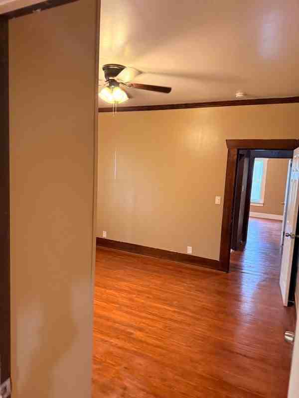 4623 6th Ave - Photo 4 of 13