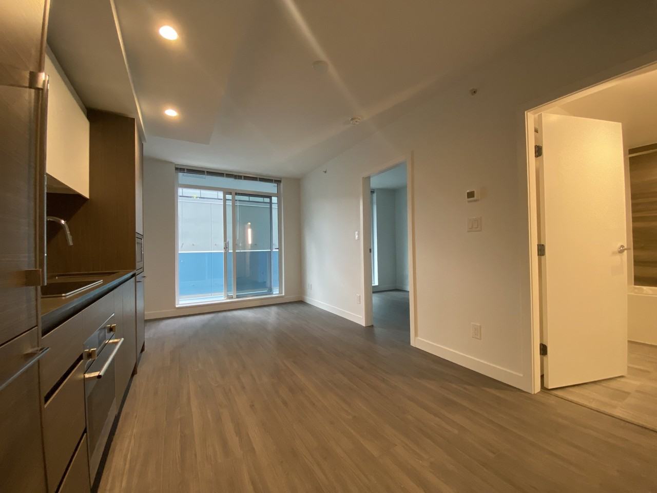 13615 Fraser Hwy #2811 - Photo 3 of 47