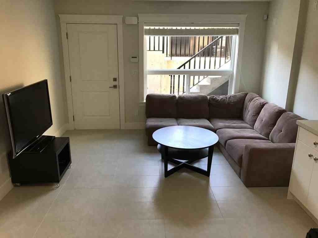 4473 Oxford St #BS - Photo 3 of 9