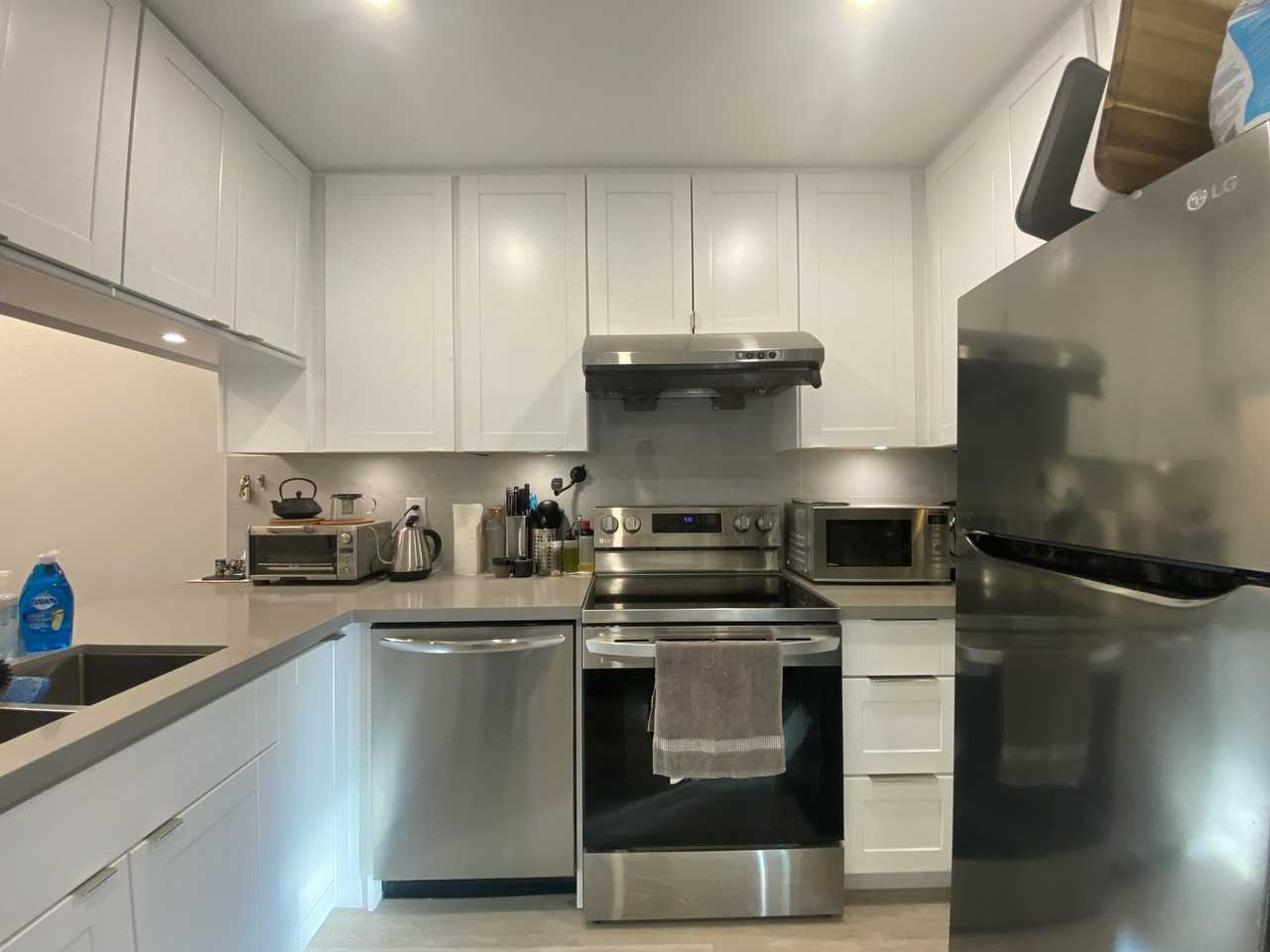 2238 Eton St #310 - Photo 5 of 43