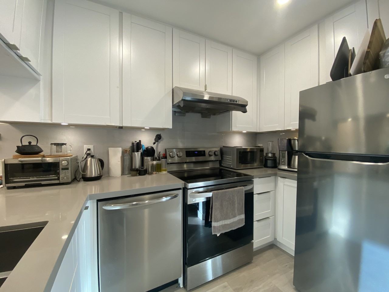 2238 Eton St #310 - Photo 6 of 43