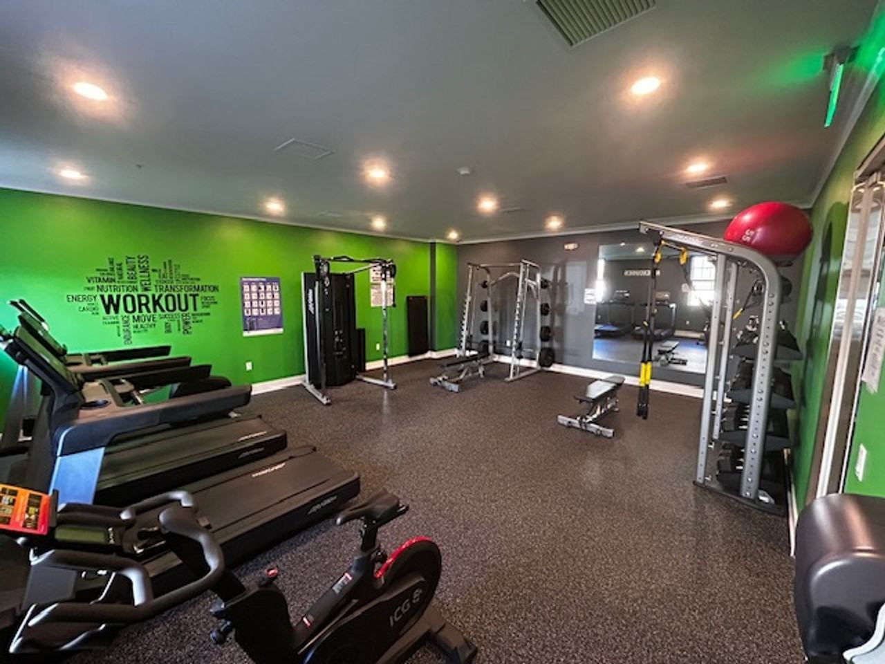 The Grande Saddle Brook - Photo 3 of 23