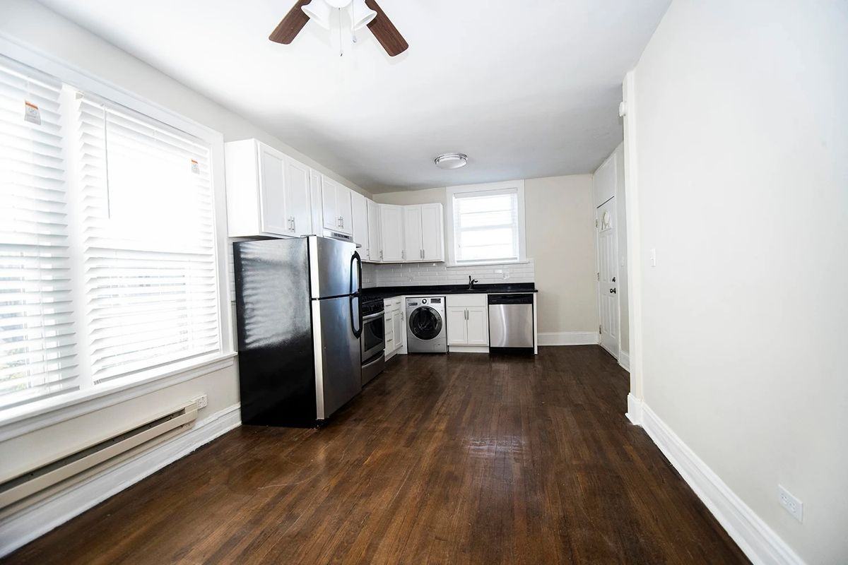 918 Green Bay Rd - Photo 4 of 13