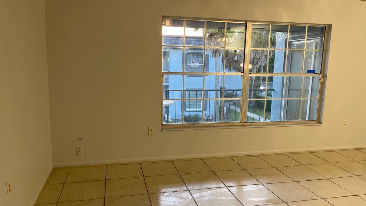 5234 Curry Ford Rd ##412 - Photo 3 of 12