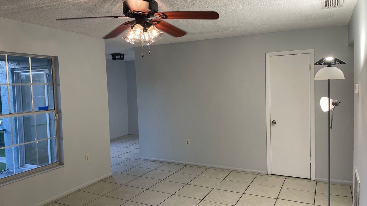 5234 Curry Ford Rd ##412 - Photo 4 of 12