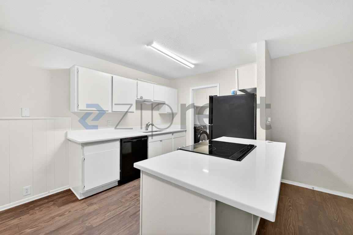 5020 Donnelly Ave #5022 - Photo 5 of 17