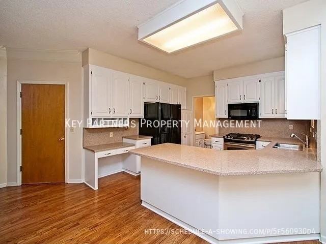 14281 S Arapaho Dr - Photo 7 of 22