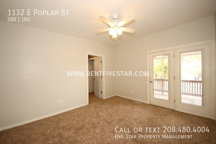1132 E Poplar St - Photo 5 of 8