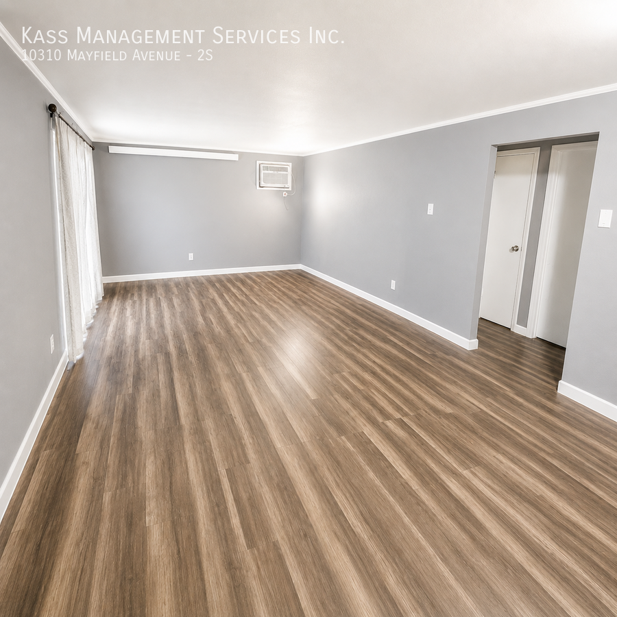 10310 Mayfield Ave #2S - Photo 3 of 4