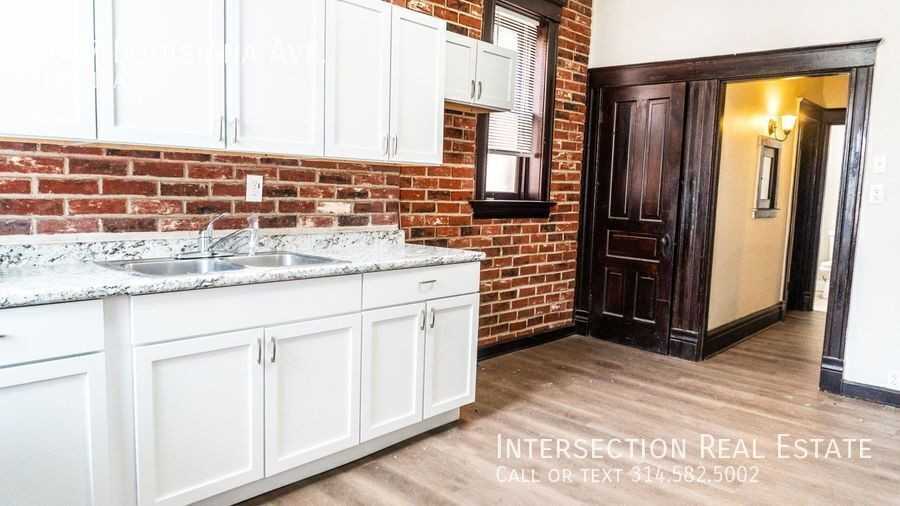 4637 Louisiana Ave - Photo 6 of 17