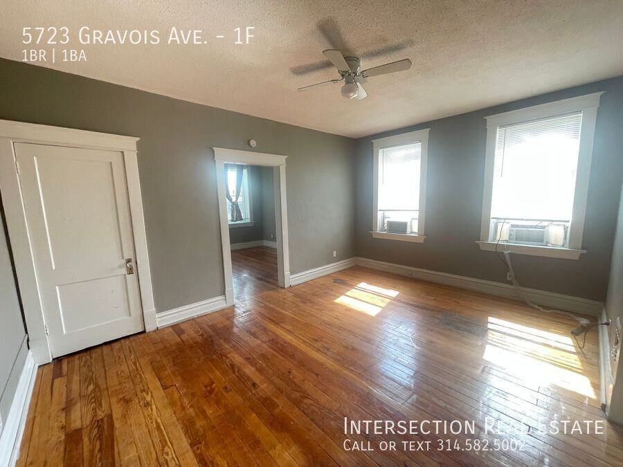 5723 Gravois Ave #1F - Photo 6 of 10