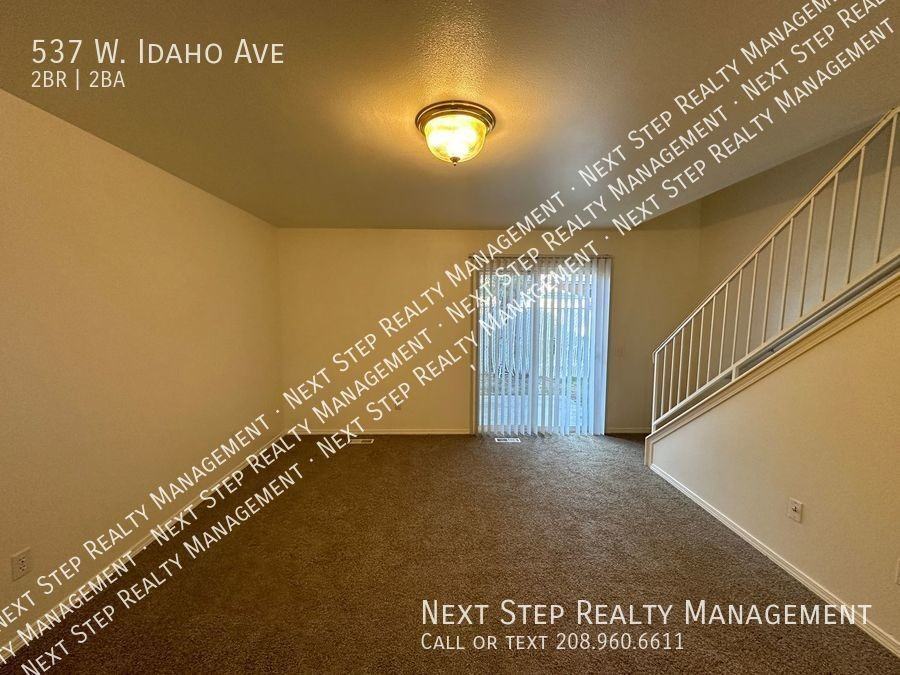 537 W Idaho Ave - Photo 2 of 13