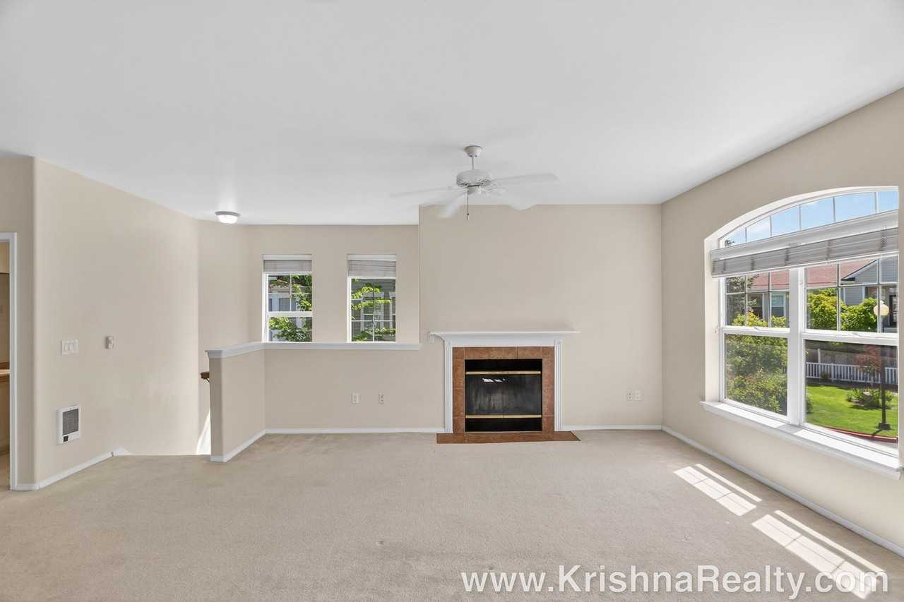 1175 Ne 64th Ln #1109 - Photo 6 of 27