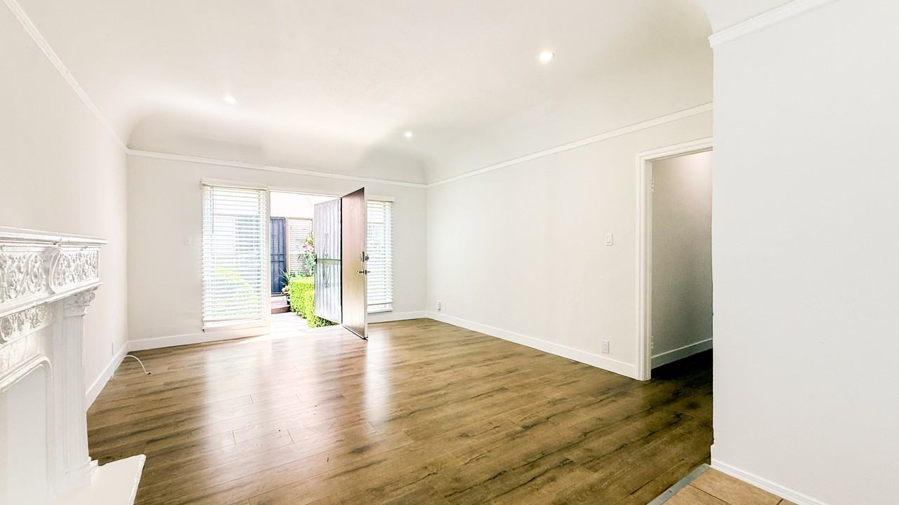 209 N Berendo St #3-4 - Photo 2 of 15