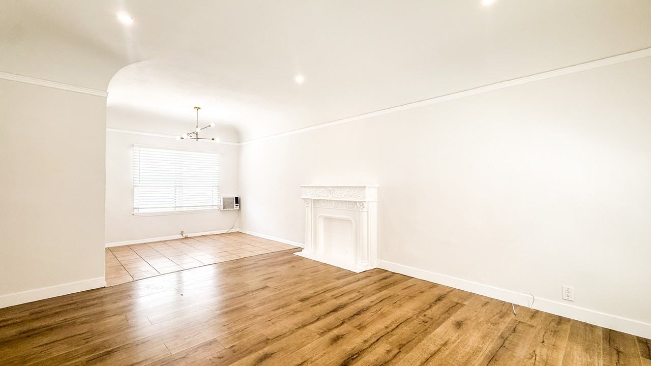 209 N Berendo St #3-4 - Photo 5 of 15