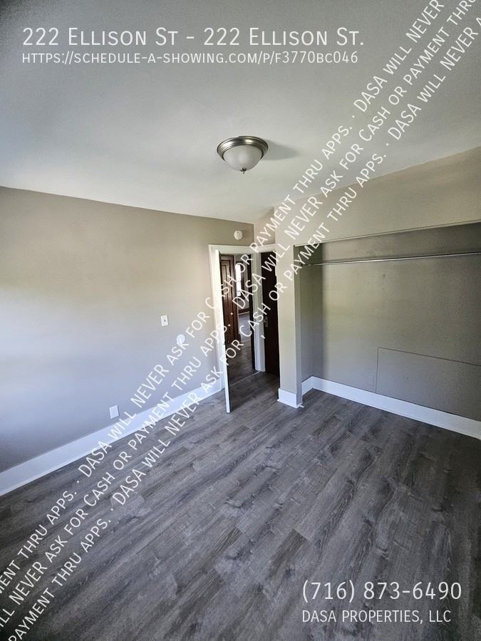 222 Ellison St - Photo 6 of 10
