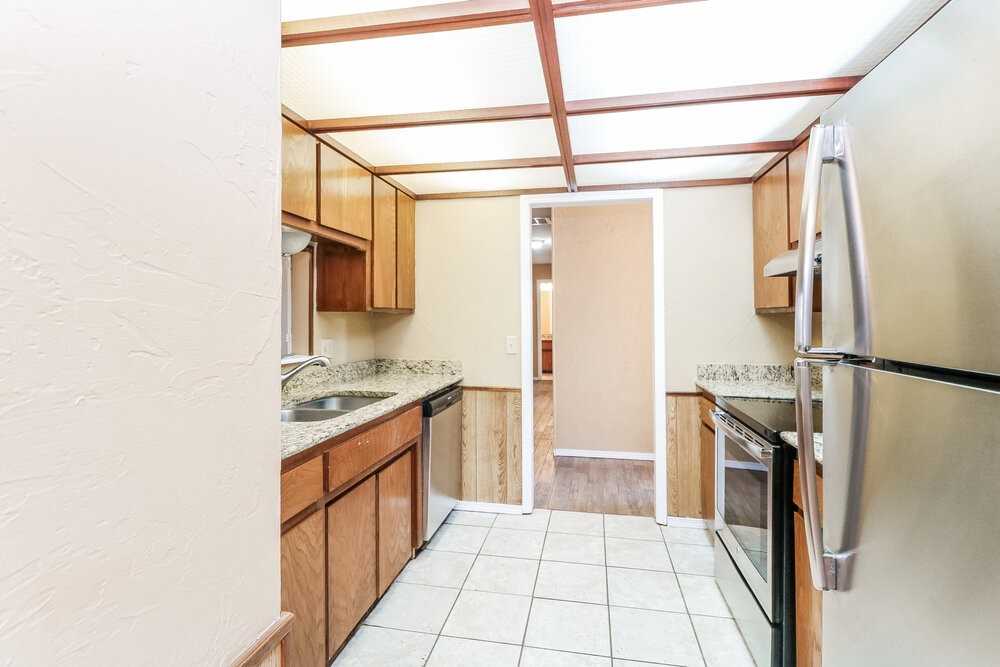 10301 Birkenhead Rd - Photo 6 of 16