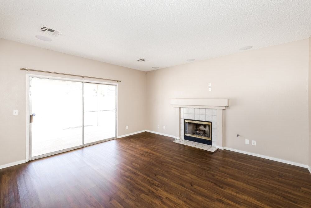 268 Sundial St - Photo 6 of 17